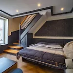 Apartament Mega Jeanne D'arc Billard Baby Foot En Option Escape Game Insolites *