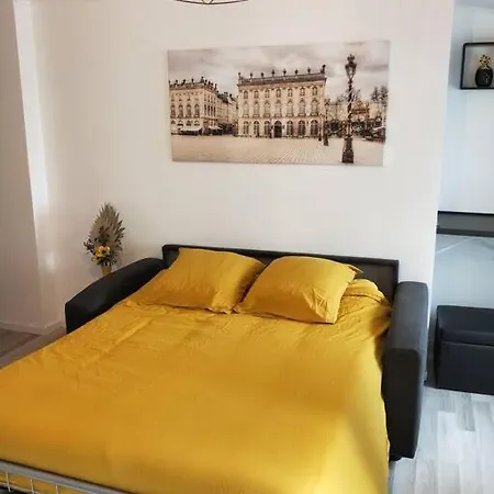 Mega Jeanne D'arc Billard Baby Foot Insolites Apartment *