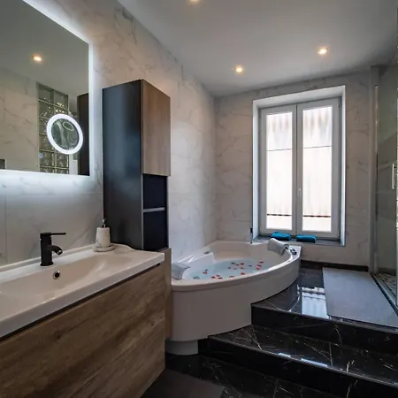 Apartment Mega Jeanne D'arc Billard Baby Foot Insolites Nancy