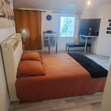 Méga Jeanne D'arc Billard Baby Foot En Option Escape Game Insolites