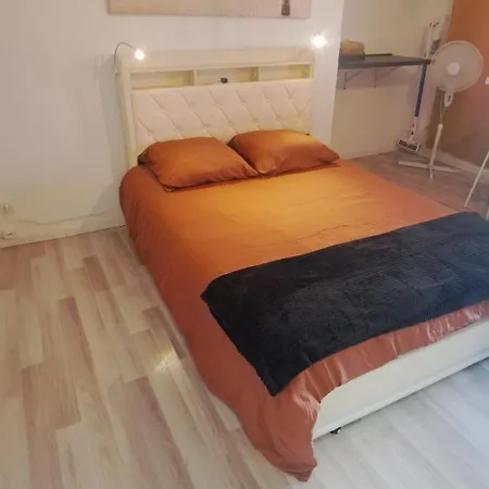 Méga Jeanne D'arc Billard Baby Foot En Option Escape Game Insolites *