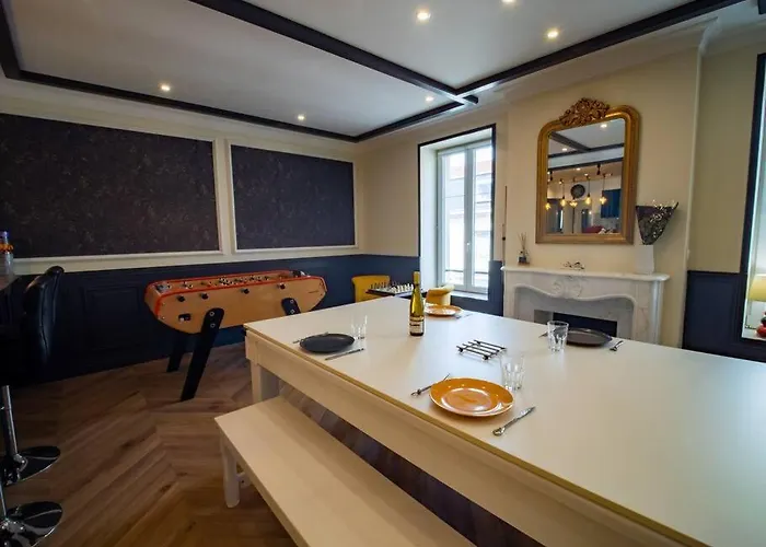 Apartament Mega Jeanne D'arc Billard Baby Foot En Option Escape Game Insolites Nancy