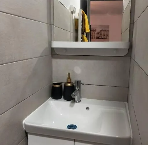 Mega Jeanne D'arc Billard Baby Foot En Option Escape Game Insolites Apartament