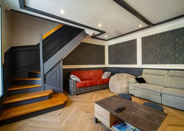 Mega Jeanne D'arc Billard Baby Foot En Option Escape Game Insolites Nancy